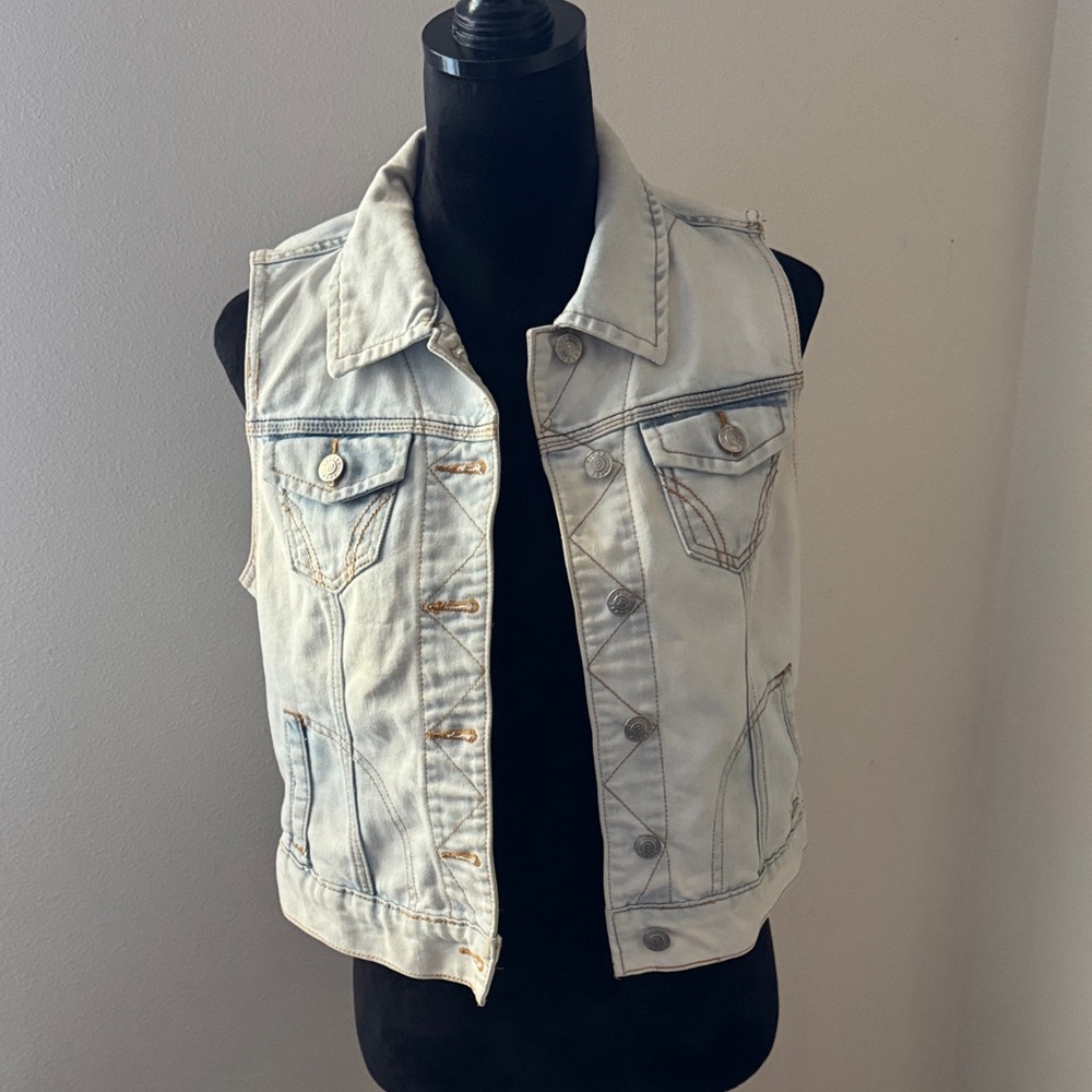 Fiore Stylish chic Light Denim Jean Vest pockets button up sz M